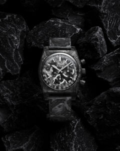 2-STILL-1_Chronomaster-Revolution_10.A3818.400-2.21.R100_4x5