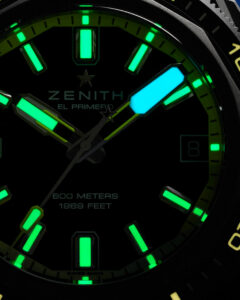 2-STILL-3-2_DEFY-Extreme-_97.9600.3620.21.I300_4x5