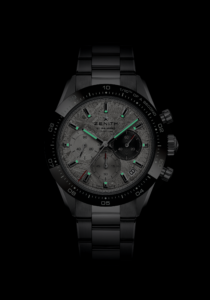 1-SOLDAT-3_CHRONOMASTER-Sport_03.3120.3600.76.M3100_4x5