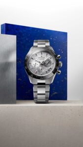 2-STILL-1_CHRONOMASTER-Sport_03.3120.3600.76.M3100_9x16