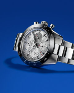 2-STILL-2-1_CHRONOMASTER-Sport_03.3120.3600.76.M3100_4x5