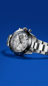 2-STILL-2_CHRONOMASTER-Sport_03.3120.3600.76.M3100_9x16